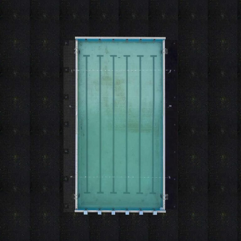 arte-con-piscinas-y-drones