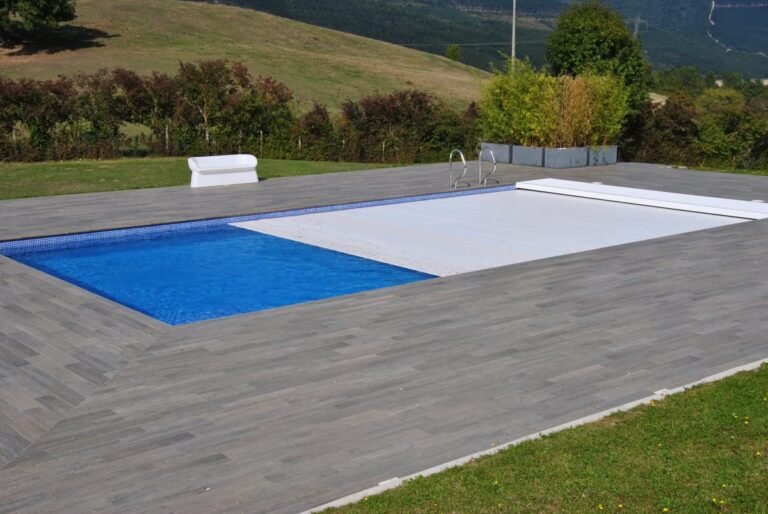 piscina-ribota-persiana-lamas-pvc-4