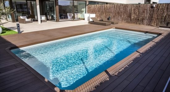piscina-poliester-comunidad-bizkaia-uranor piscina-poliester-comunidad-bizkaia-uranor